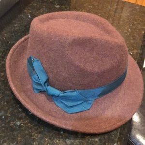 Fedora hat